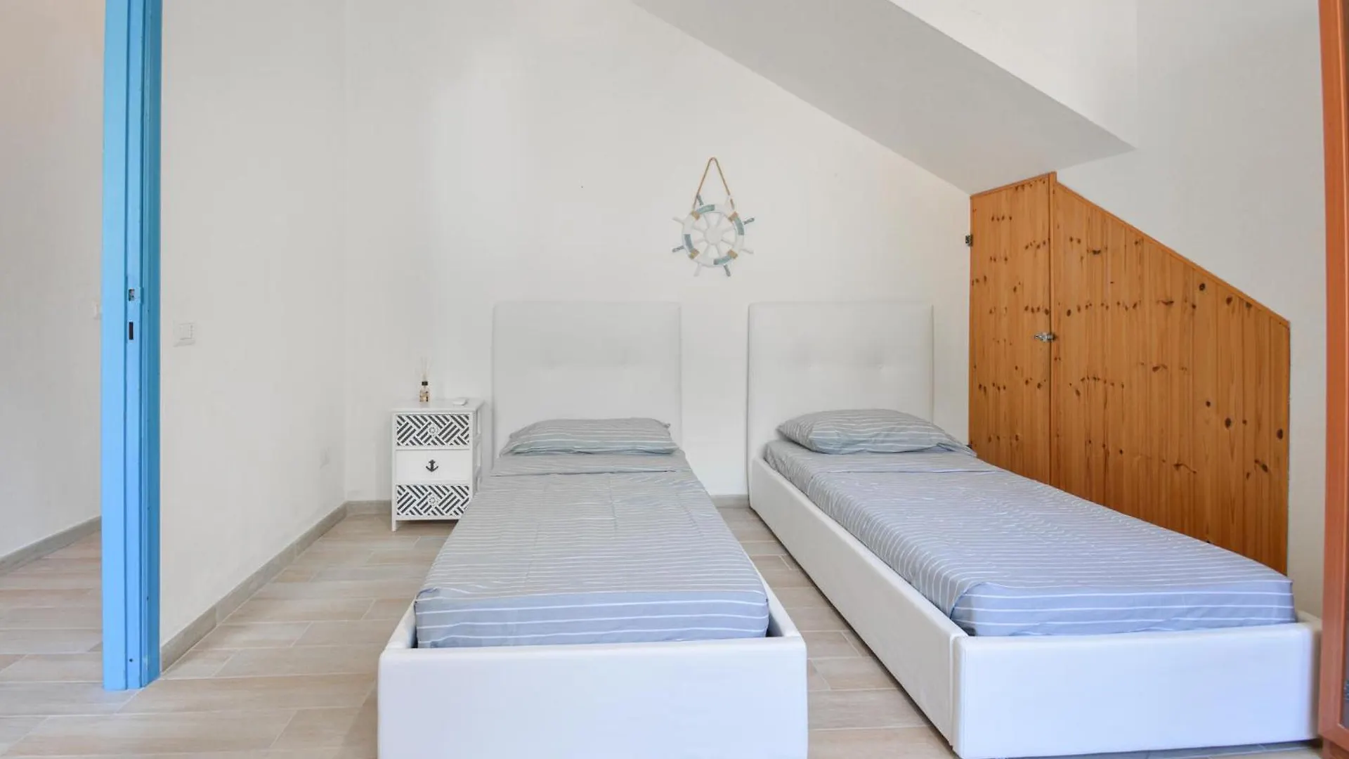Nice Apartment In Gonnesa With Kitchen