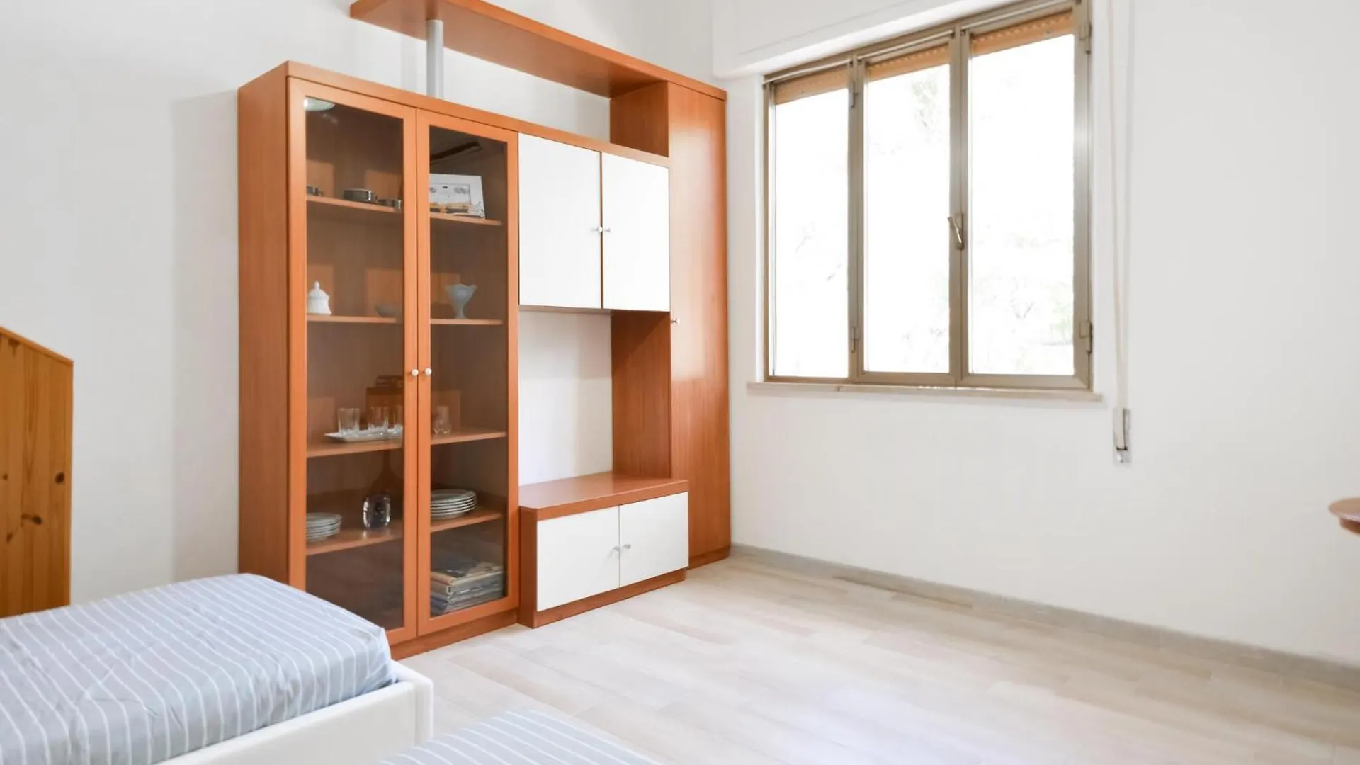 Nice Apartment In Gonnesa With Kitchen 0*,  Italië